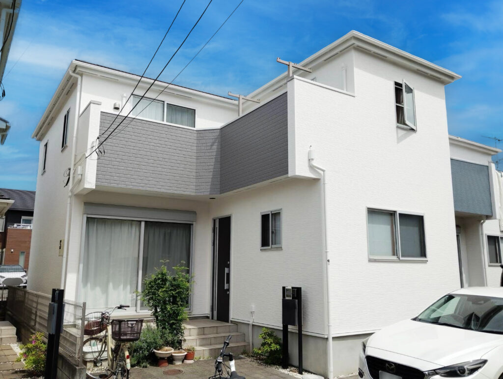 【寒川町】外壁・屋根塗装・ベランダ防水｜チョーキング・コケ汚れを改善し、美観と保護性を高めた住まいへ